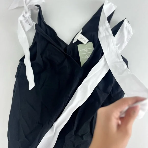 Black Dress with White Bow Straps - Picture 7 of 9